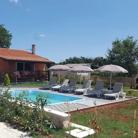 Romantic Sejdic Gostinjska kuća